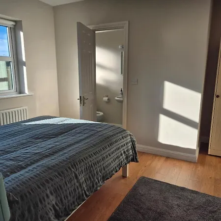 Beautiful Spacious 4-bedroom House In Louisburgh